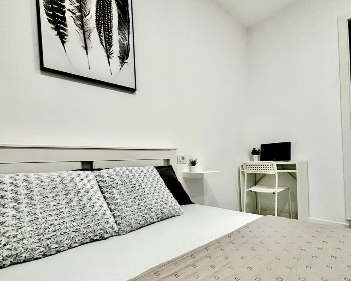 ensuite private room in tenerife