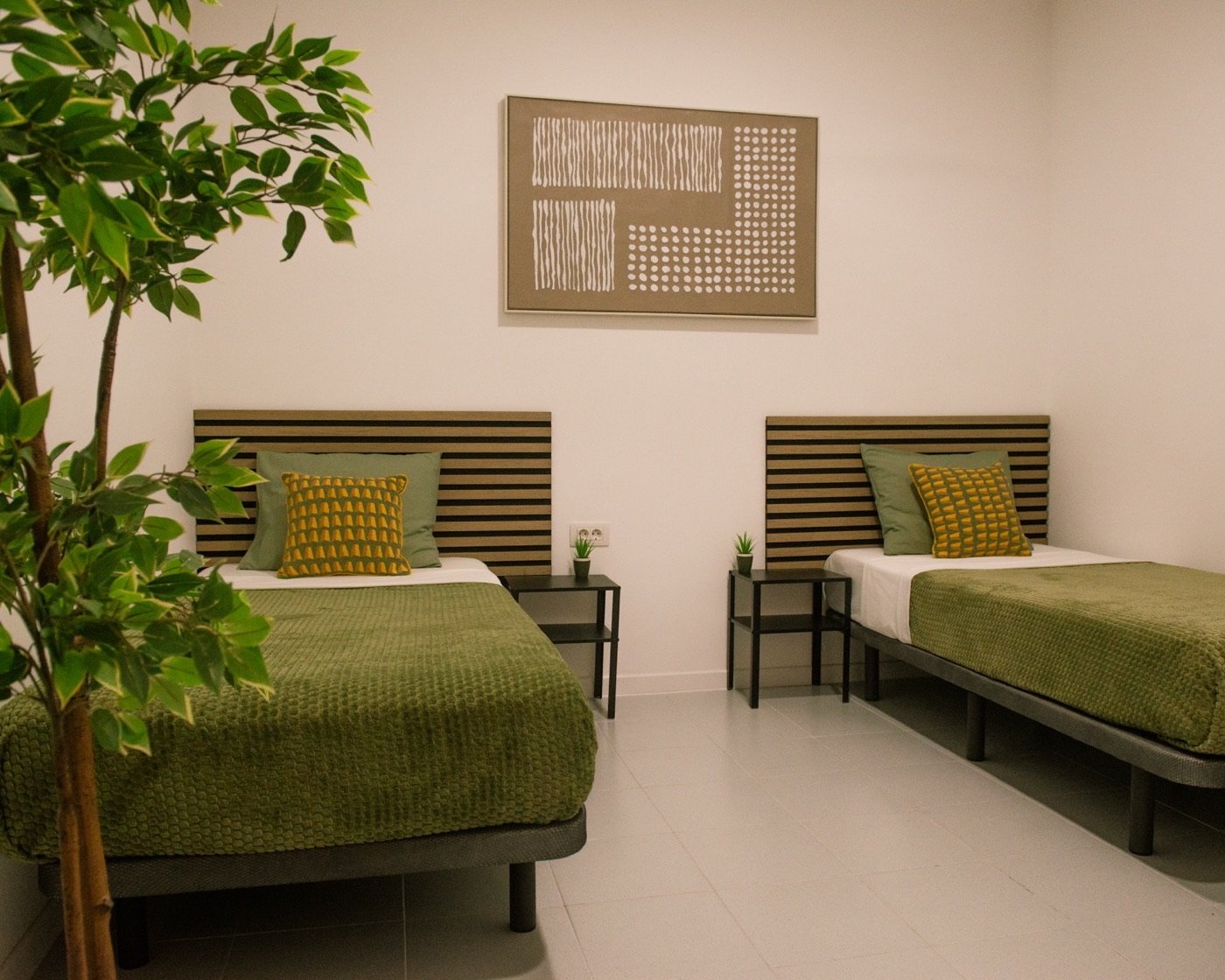 shared male twin room in tenerife